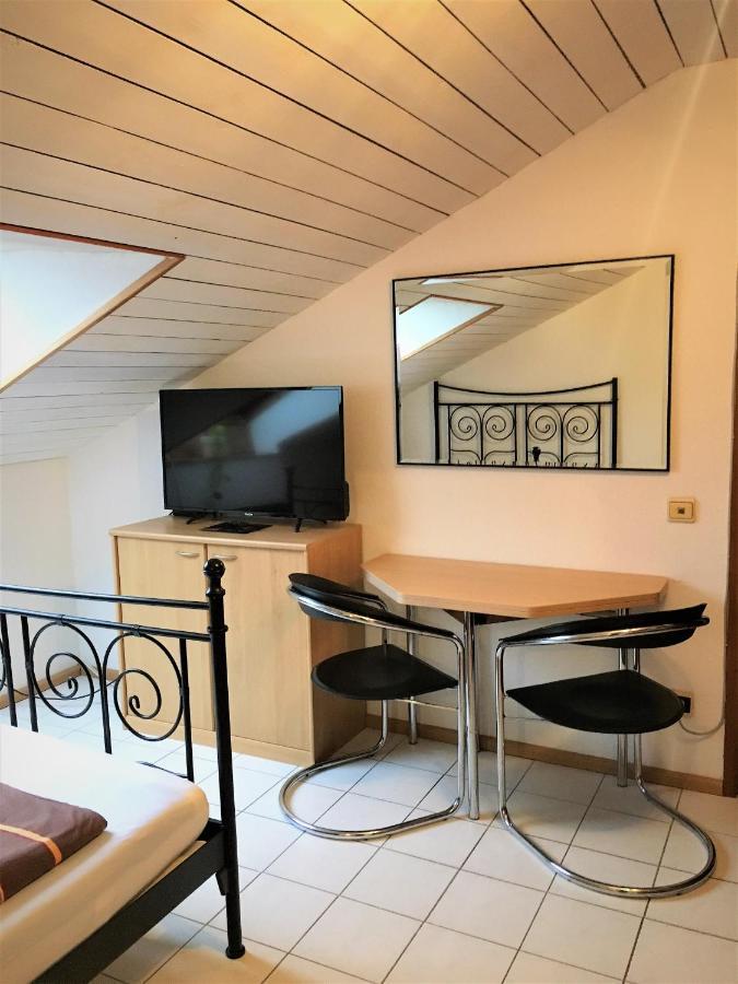 Studentenwohnung Allensbach Luaran gambar